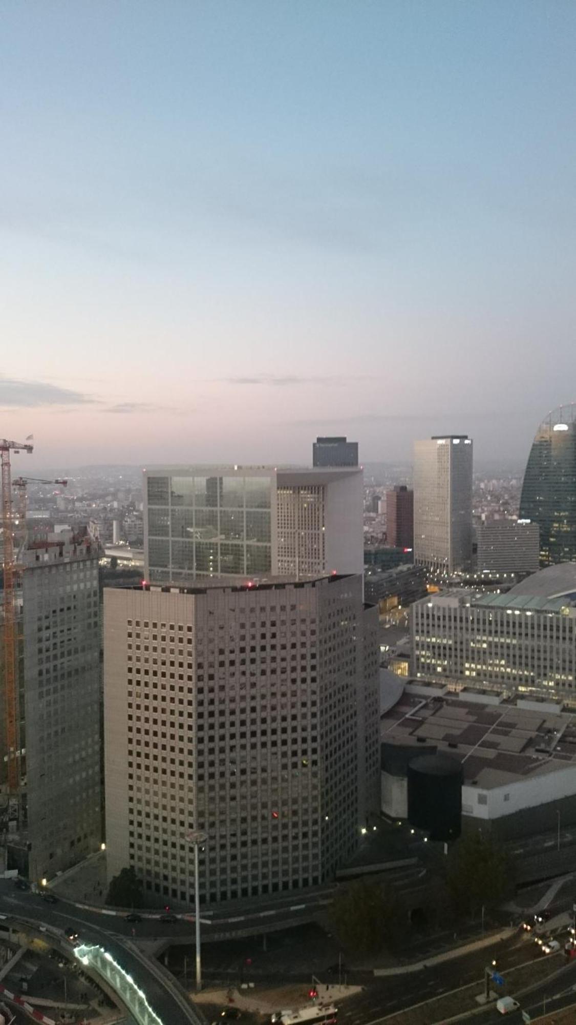 La Defense Grand Studio Moderne Vue Panoramique Puteaux Exterior foto